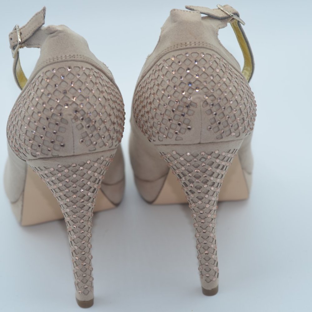 Style & Co Platform Pumps With Rhinestone Accents - Picture 5 of 7
